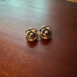.925 sterling silver detailed sculpted/carved rose post earrings.